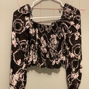 Very cute Black Top With Flowers